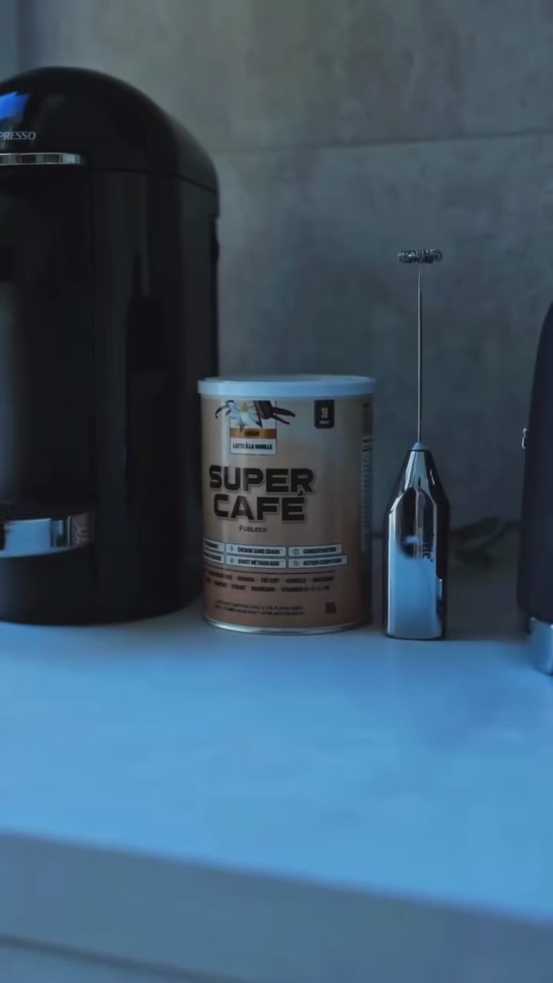 Charger la vidéo: 